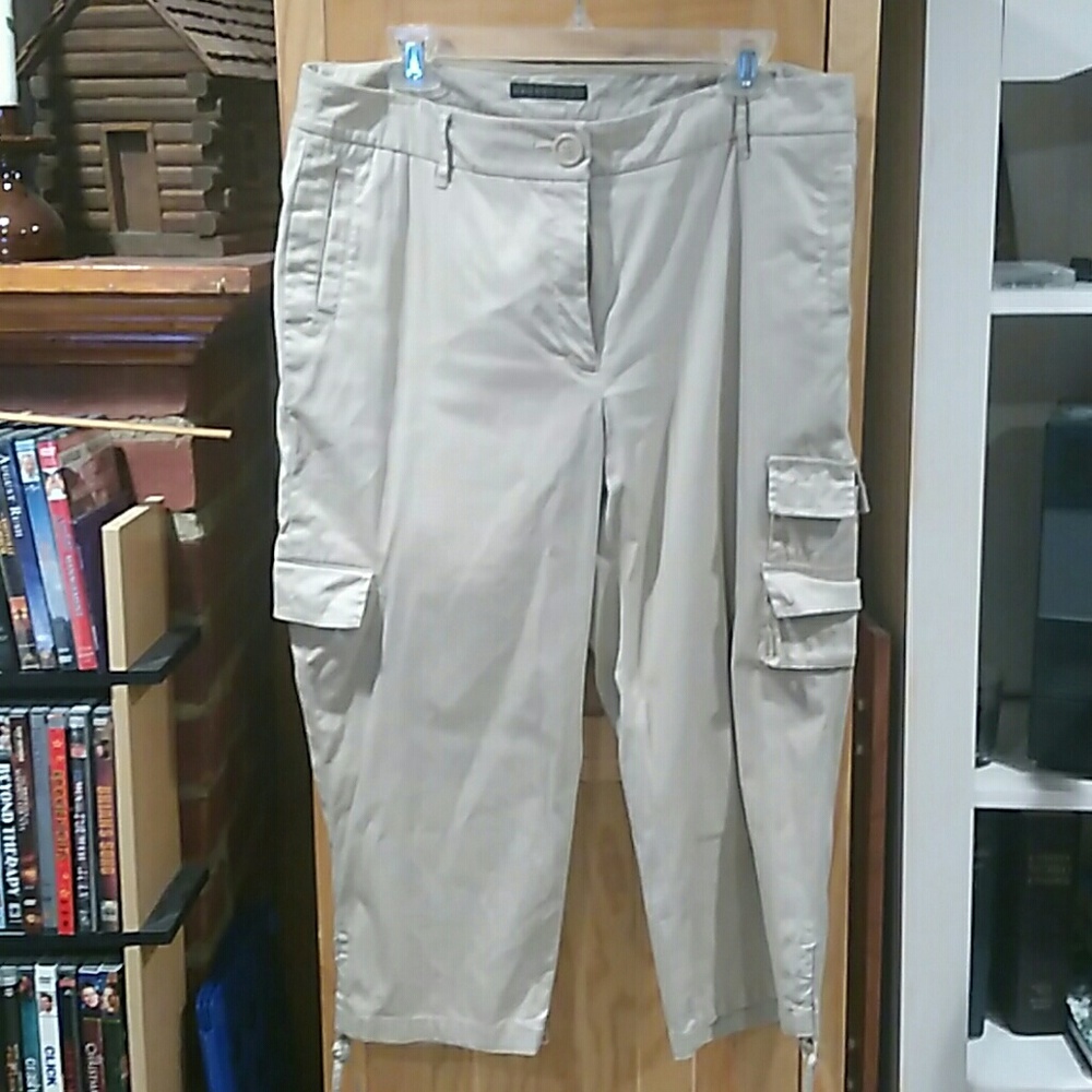 Misses sz.14 capri pants